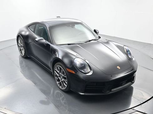Used 2026 Porsche 911 Carrera image 40