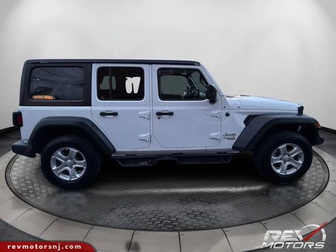 Used 2019 Jeep Wrangler Unlimited Sport S image 6