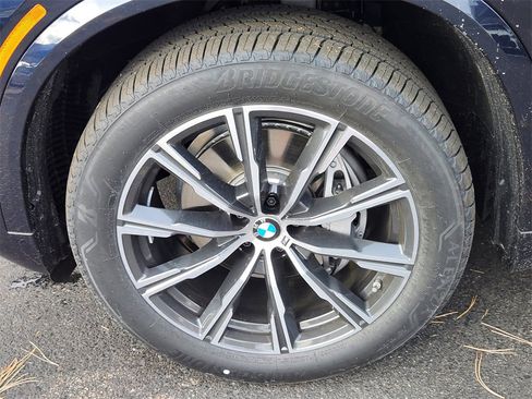 New 2026 BMW X5 xDrive40i w/ M Sport Package image 7