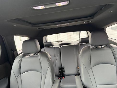 Used 2023 Buick Enclave Essence w/ Experience Buick Package AWD/4WD image 20