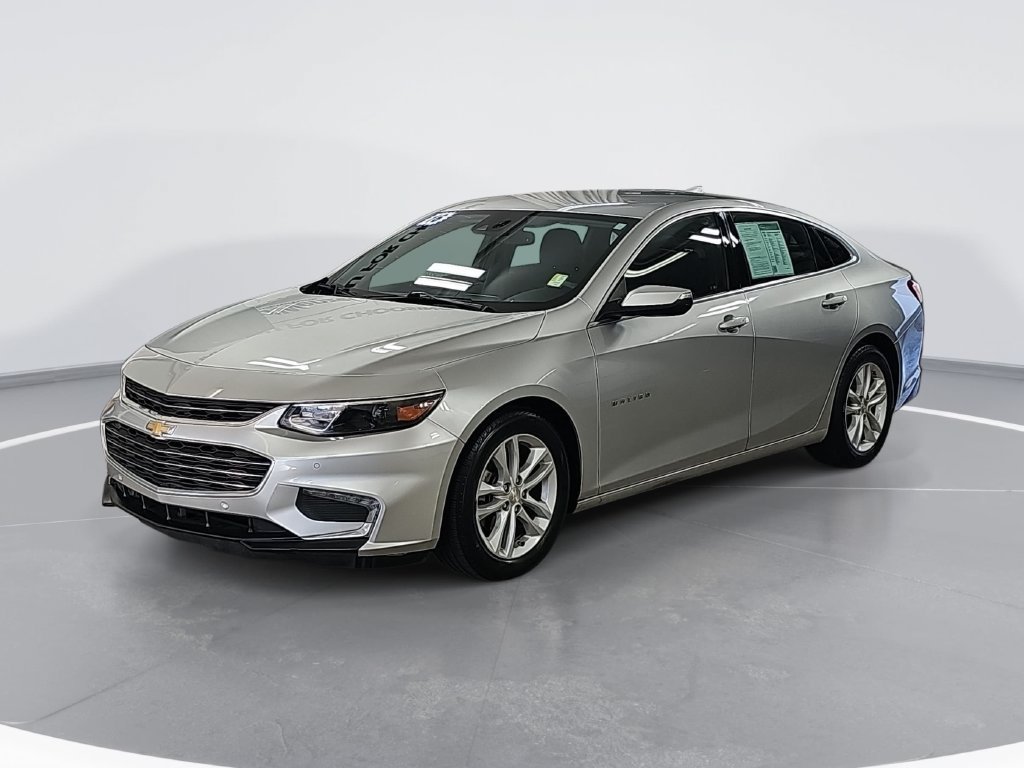 Used 2016 Chevrolet Malibu LT w/ Driver Confidence Package FWD image 9