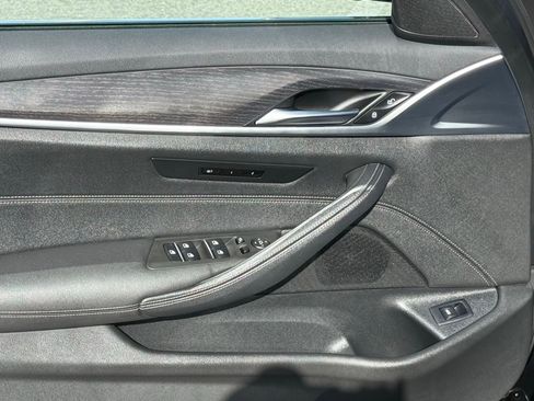 Certified 2023 BMW 530i RWD image 20