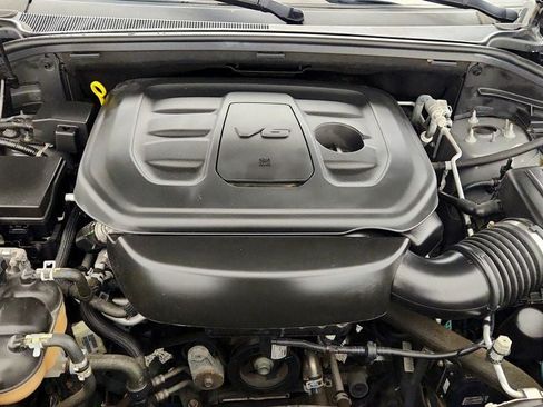 Used 2019 Jeep Grand Cherokee Laredo RWD image 24