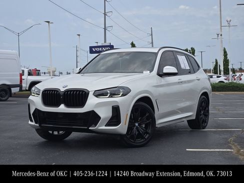 Used 2024 BMW X3 xDrive30i w/ Premium Package AWD/4WD image 1