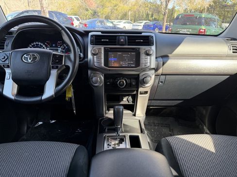 Used 2018 Toyota 4Runner SR5 image 11