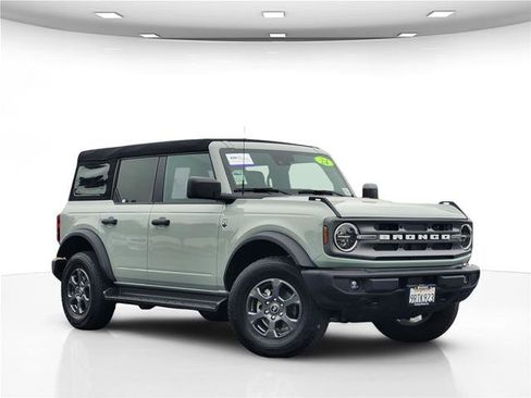 Certified 2024 Ford Bronco Big Bend AWD/4WD image 2