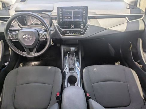 Used 2020 Toyota Corolla LE FWD image 13