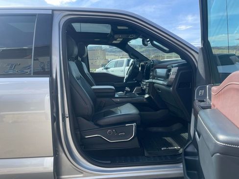 Used 2021 Ford F150 Lariat w/ Equipment Group 502A High image 20