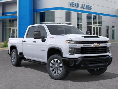 New 2026 Chevrolet Silverado 2500 Custom w/ Custom Value Package AWD/4WD image 7
