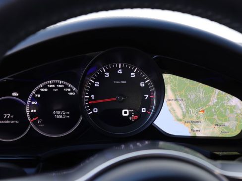 Used 2019 Porsche Cayenne S image 43