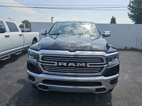 Used 2020 RAM 1500 Laramie AWD/4WD image 2