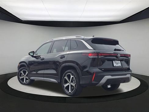 New 2026 Volkswagen Tiguan SE image 5