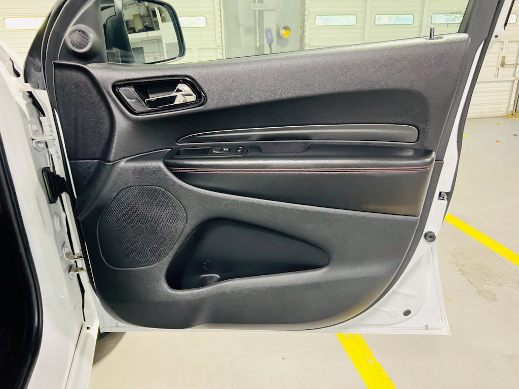 Used 2025 Dodge Durango GT RWD image 33