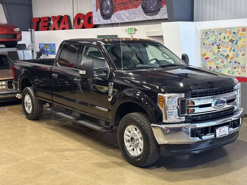 Used 2019 Ford F350 XLT AWD/4WD image 44