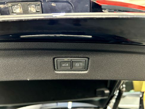 Used 2018 Audi A5 2.0T Premium Plus w/ Premium Plus image 20