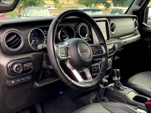 Used 2021 Jeep Wrangler Unlimited Rubicon 4xe w/ Dual Top Group image 14