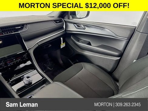 New 2025 Jeep Grand Cherokee Laredo X image 22