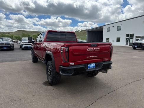 Used 2024 GMC Sierra 2500 AT4X AWD/4WD image 31
