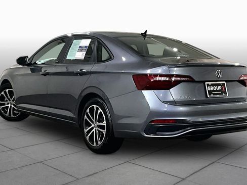 Used 2023 Volkswagen Jetta Sport FWD image 11