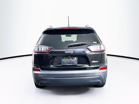 Used 2020 Jeep Cherokee Latitude FWD image 7