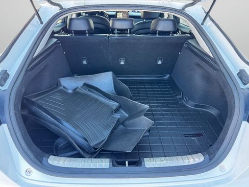 Used 2018 Kia Stinger Premium image 14