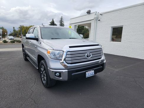 Used 2017 Toyota Tundra Limited image 7