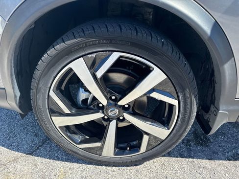 Used 2022 Nissan Rogue Sport SL image 11
