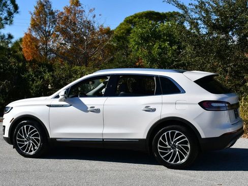 Used 2019 Lincoln Nautilus Reserve image 4