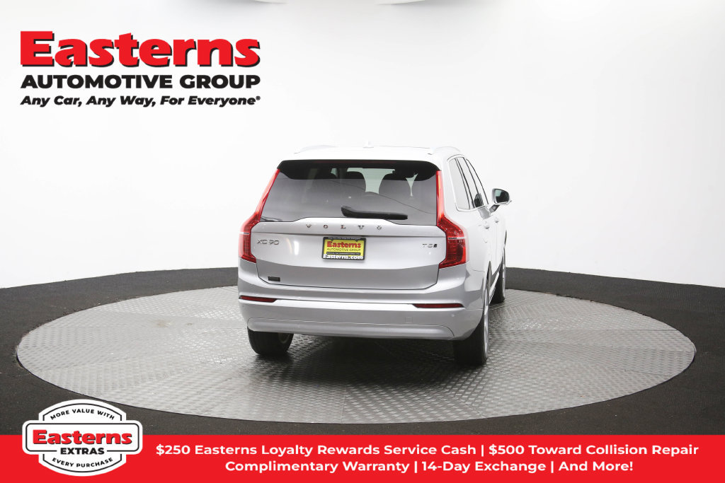 Used 2022 Volvo XC90 T5 Momentum AWD/4WD image 41