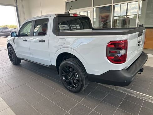 New 2025 Ford Maverick XLT w/ XLT Luxury Package AWD/4WD image 4
