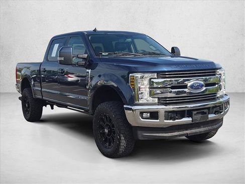 Used 2019 Ford F250 Lariat AWD/4WD image 3
