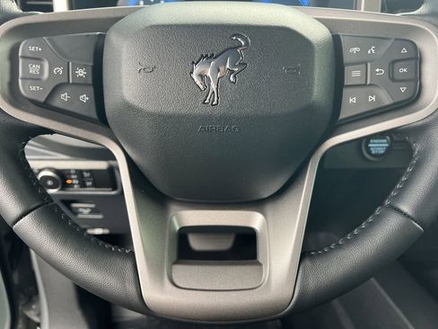 New 2026 Ford Bronco Outer Banks w/ Sasquatch Package AWD/4WD image 9
