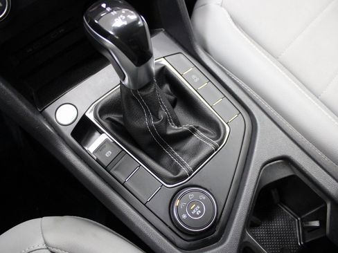 Used 2022 Volkswagen Taos SE AWD/4WD image 39