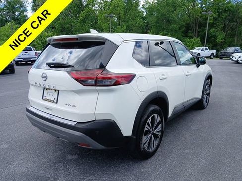 Used 2023 Nissan Rogue SV AWD/4WD image 6
