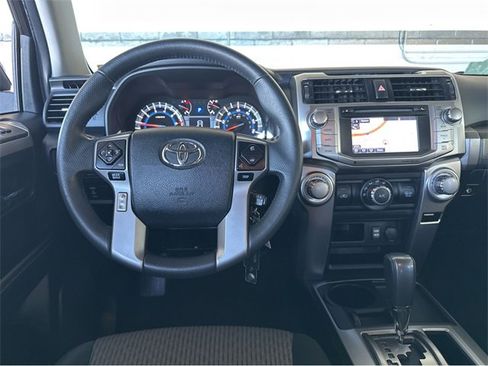 Used 2019 Toyota 4Runner SR5 image 12