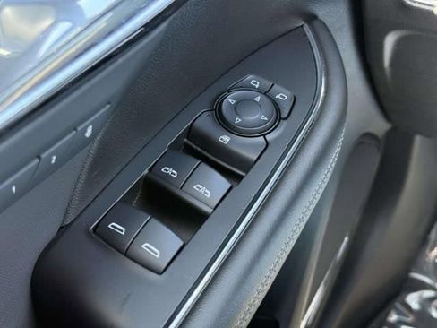 Used 2024 Buick Envision Preferred AWD/4WD image 15