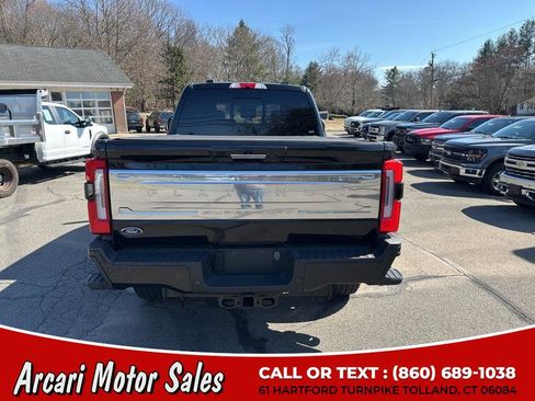 Used 2024 Ford F350 Platinum w/ FX4 Off-Road Package image 3