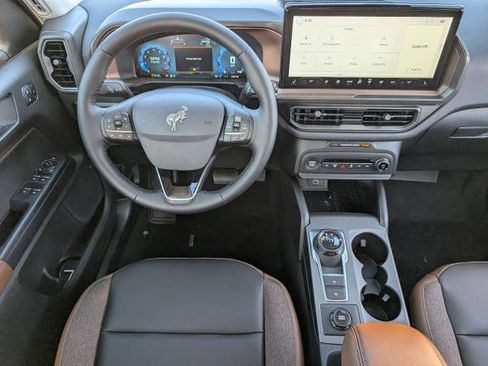 New 2025 Ford Bronco Sport Outer Banks w/ Outer Banks Tech Package+ AWD/4WD image 11