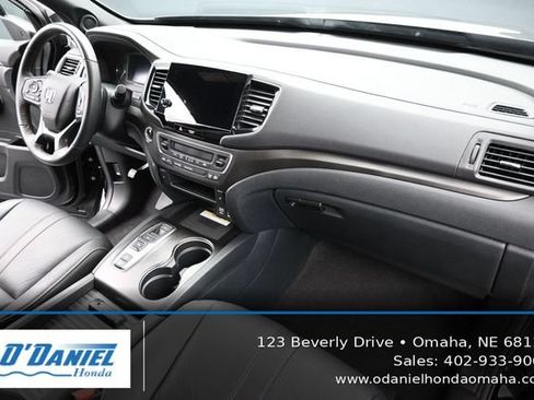 Used 2023 Honda Passport TrailSport image 42