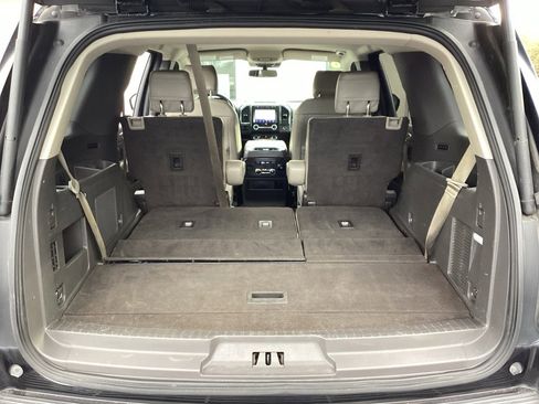 Used 2020 Ford Expedition Limited image 15