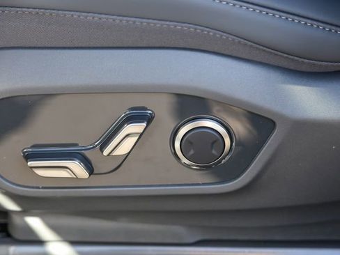 New 2026 Kia EV9 Wind image 23