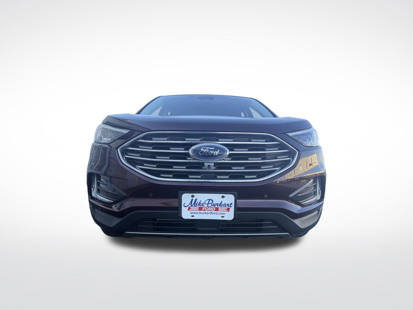 Certified 2024 Ford Edge Titanium w/ Equipment Group 301A AWD/4WD image 49