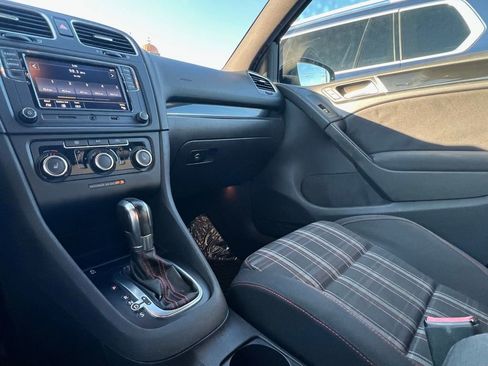 Used 2013 Volkswagen Golf 4-Door image 37