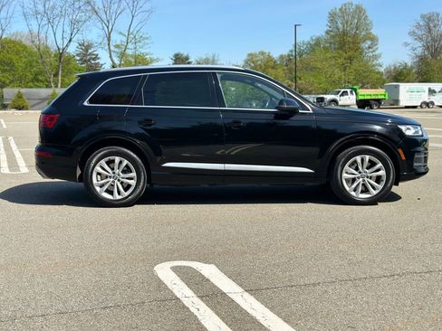 Used 2017 Audi Q7 3.0T Premium Plus w/ Premium Plus Package image 8