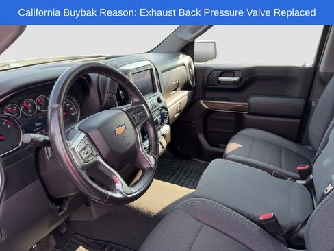Used 2021 Chevrolet Silverado 1500 LT AWD/4WD image 9