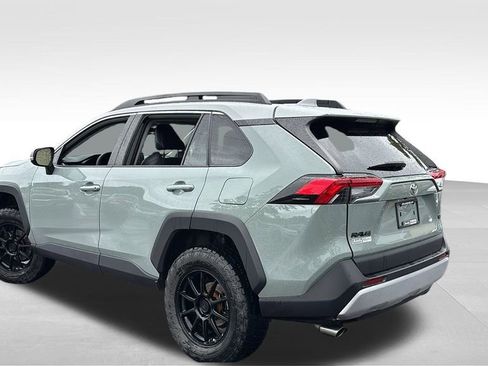 Used 2019 Toyota RAV4 Adventure image 5