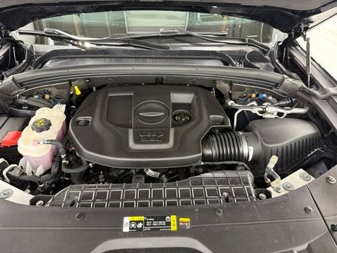 Used 2024 Jeep Grand Cherokee Overland w/ Adv Protech Group III AWD/4WD image 43