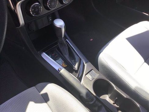Certified 2017 Toyota Corolla L w/ Carpet Mat Package (TMS) FWD image 15