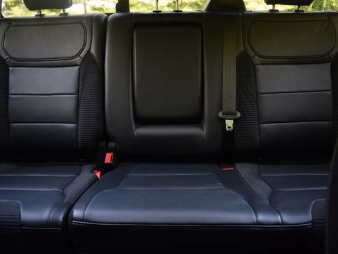 Used 2023 Ford F150 Raptor AWD/4WD image 16
