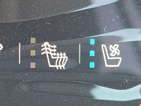 New 2026 GMC Sierra EV Elevation w/ Premium Package image 32